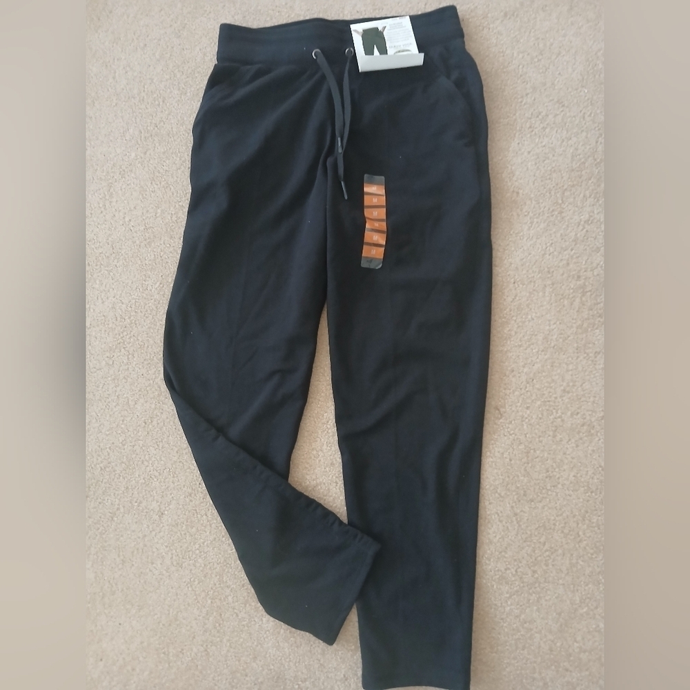 Earth Yoga Black Men's Pants Sz M NWT